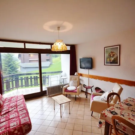 4 Pers. Avec Balcon, Proche Pistes Et Centre - 2 Etoiles, Linge Inclus - Fr-1-684-55 * Morzine