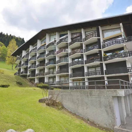 Διαμέρισμα 4 Pers. Avec Balcon, Proche Pistes Et Centre - 2 Etoiles, Linge Inclus - Fr-1-684-55